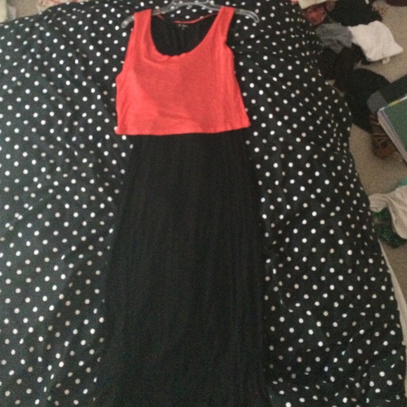 Guess 3/4 length dress