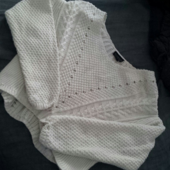 Ivory crop sweater