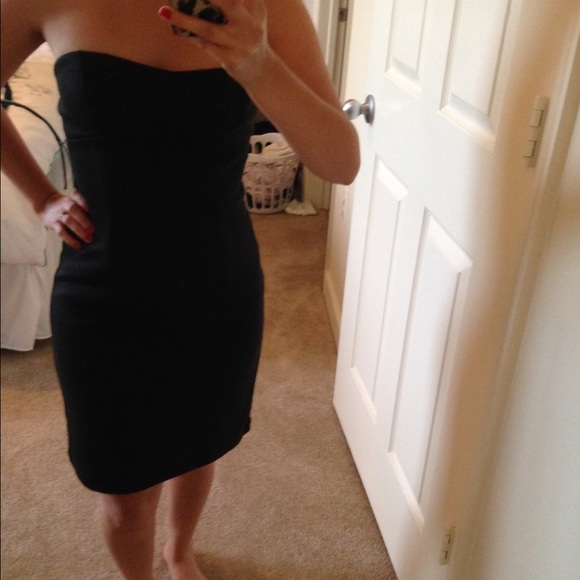 HP 🎉🎊 Strapless black dress