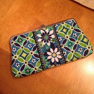 {Vera Bradley} Clutch Wallet