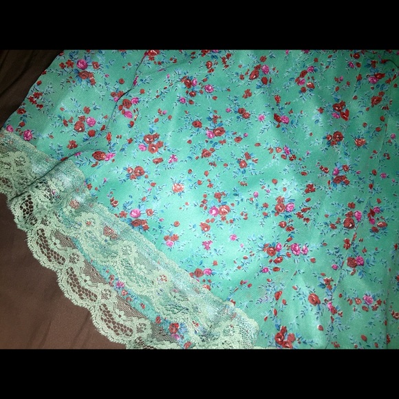 Lush Nordstrom flower shorts - Picture 3 of 4
