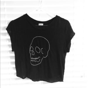 Black skull tee shirt