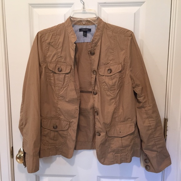 Land's End light weight jacket.