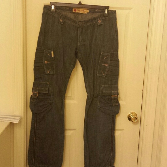 Sexy cargo jeans