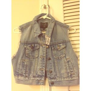 Denim Love Culture Lace Vest