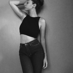 TODAY ONLY💜Knit Tank Crop Top in Black