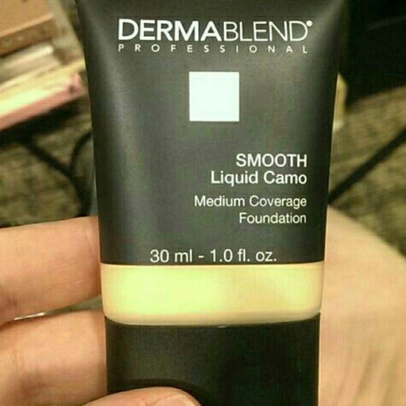 Dermablend liquid foundation in linen bn