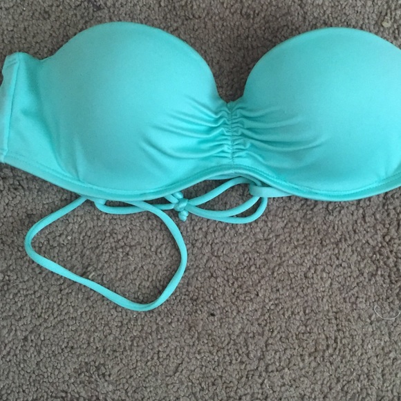 Cute turquoise vs bathing suit top
