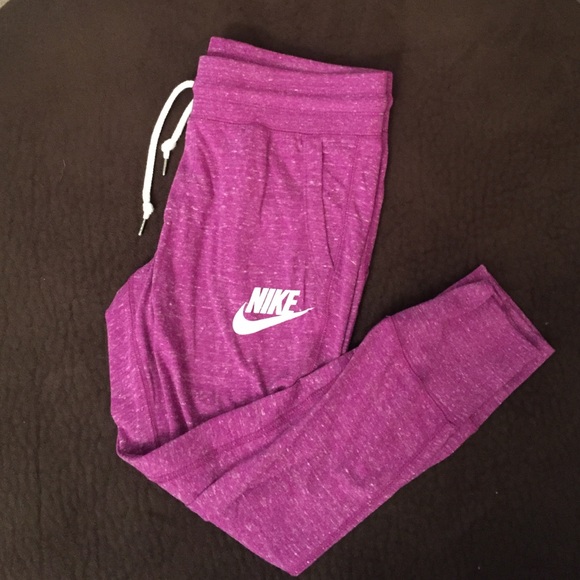 ❌❌SOLD❌❌NIKE sweat pant