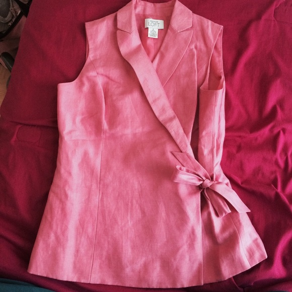 Ann Taylor LOFT top
