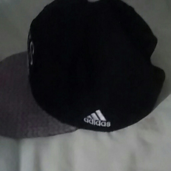 Nets Adidas snapback - Picture 2 of 3