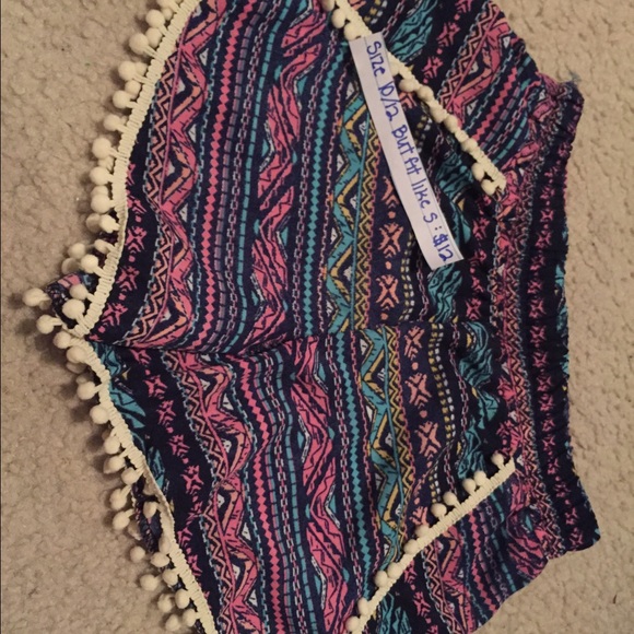 Clothes - Picture 3 of 4