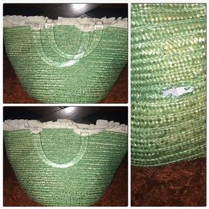 MINT GREEN CLEAR HANDLES STRAW BAG W/RUFFLE TRIM