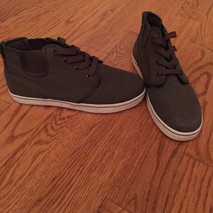 Lugz sneakers