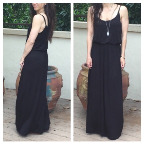💥💥💥💥Black maxi dress ONE HOUR SALE - Picture 3 of 4