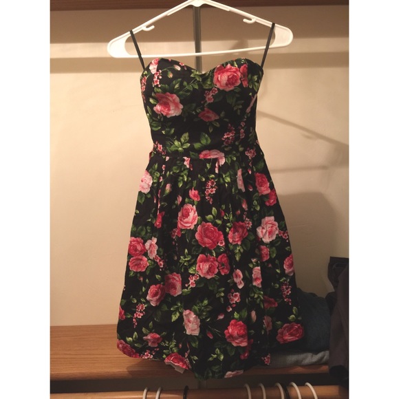 Rue 21 Floral Dress
