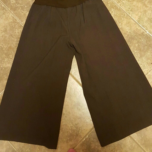 Palazzo capri pants
