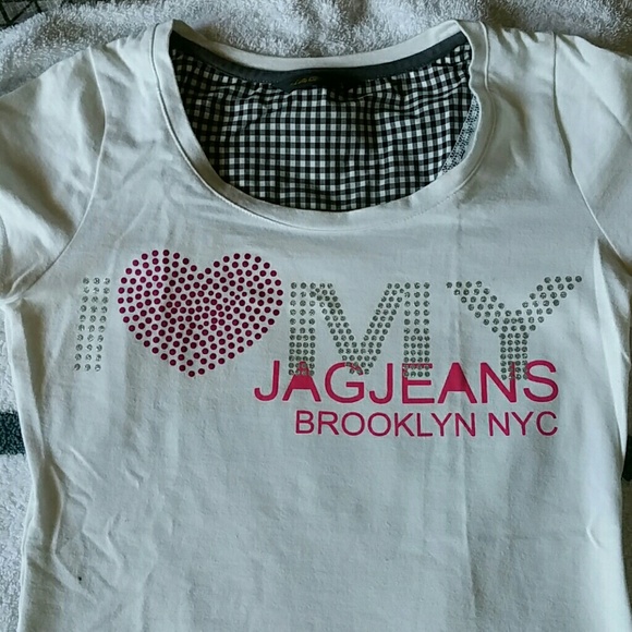 Top - Picture 2 of 3