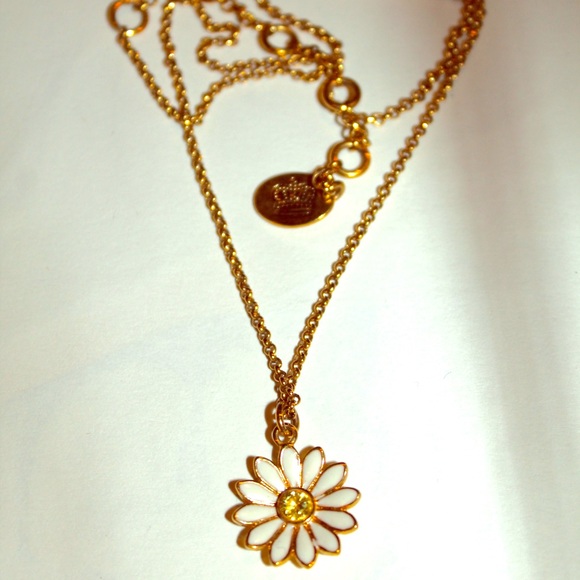 Price ⬇️ Juicy Couture sunflower necklace