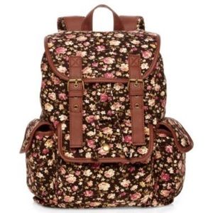 ON HOLD🌸🌼Olsenboye Floral Backpack🌼🌸