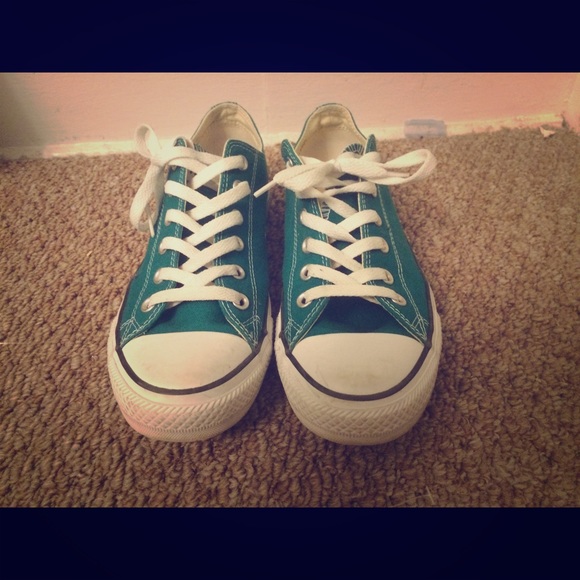 Teal Converse low-tops