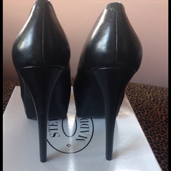 🚫S O L D🚫 - Picture 3 of 4