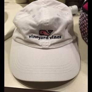 LOOK! Vineyard Vines Hat