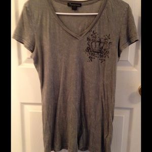 Forever 21 T-Shirt