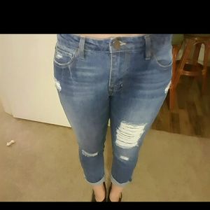 Forever 21 ripped cropped boyfriend jeans.