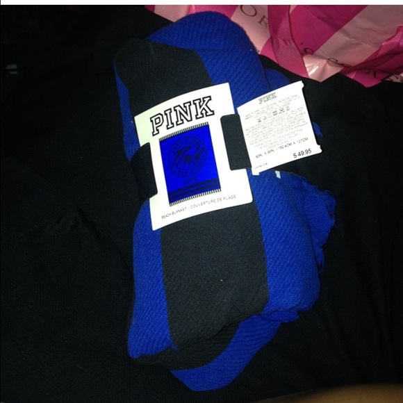 Vs pink beach blanket