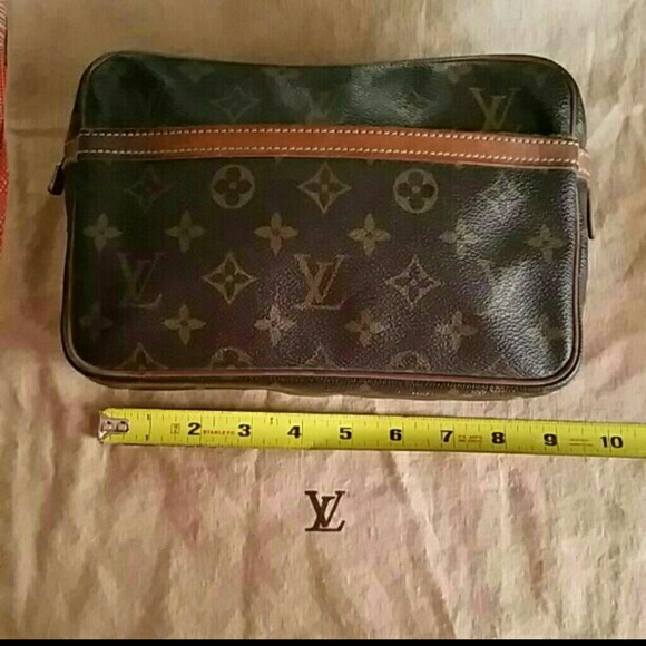 Louis Vuitton Compiegne 23 Monogram Clutch
