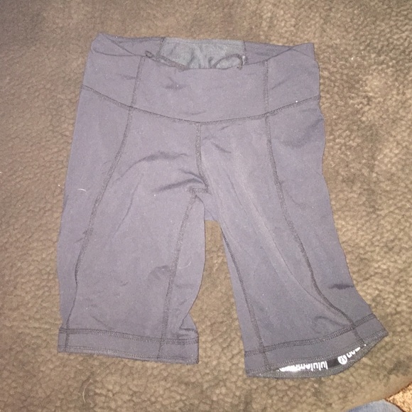 Lulu biking short