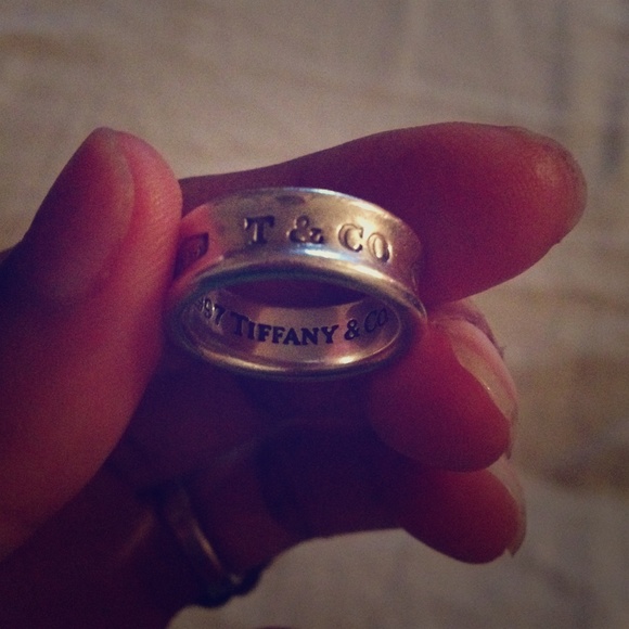 Classic Tiffany Ring. Sterling Silver 925.