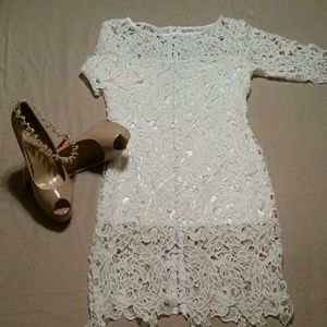 White laced dress (never worn)