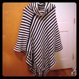 Beautiful poncho from the limited