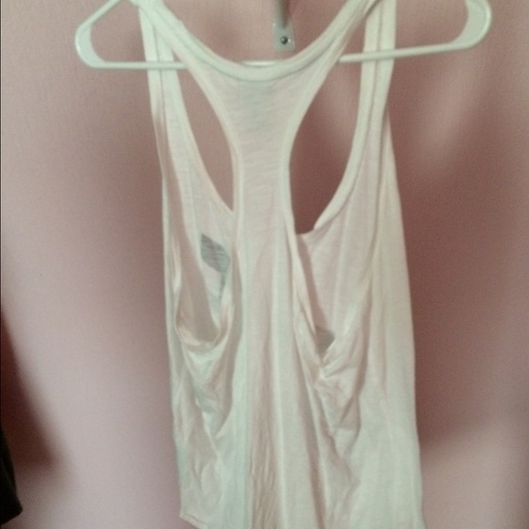 Nike Tank worn once - Picture 2 of 3