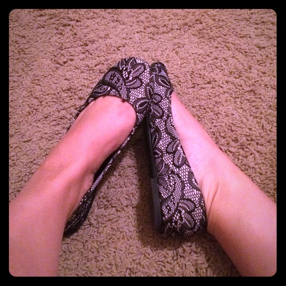 Paisley printed flats