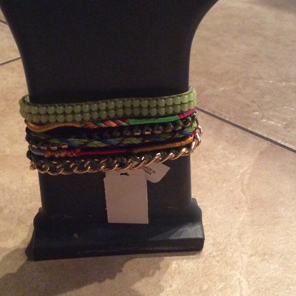 Bracelet