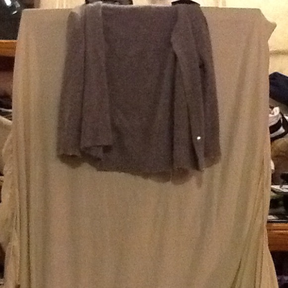 Grey cardigan
