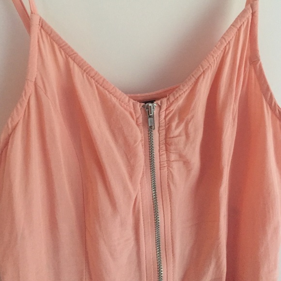 🔴SOLD🔴 H&M peach zipper dress - Picture 2 of 3