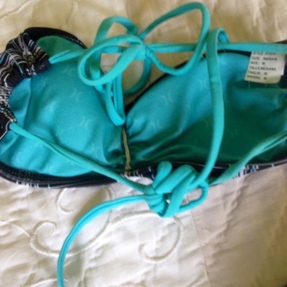 Billabong Bikini Swimsuit - Picture 4 of 4