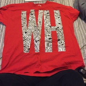 Red oversize tee