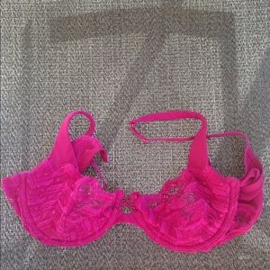36 b dark pink Victoria's Secret bra