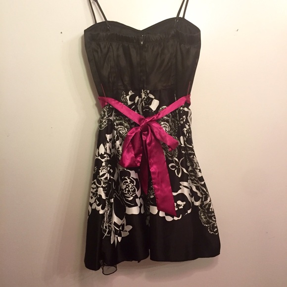 Black & white party dress - Picture 2 of 2