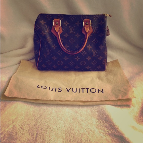 Louis vuitton speedy 25. Valentine's Day sale ❤️