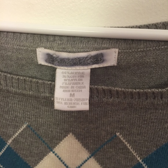 Charlotte Russe sweater - Picture 2 of 2