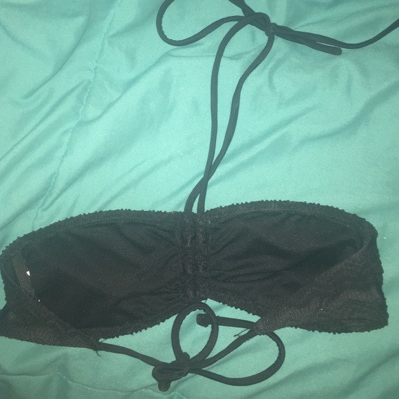 Black swimsuit top - Picture 2 of 2