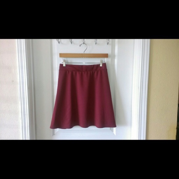 Wet Seal Dresses & Skirts - NWT Skater Skirt