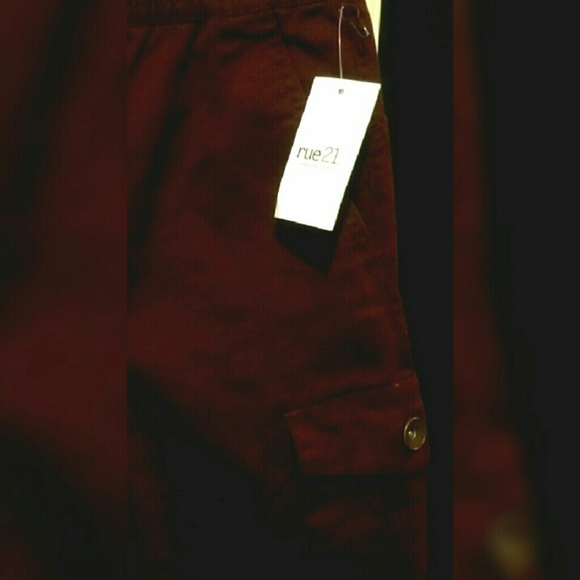 Joggers - Picture 2 of 2