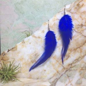 🌟💙🌈GORGEOUS BLUE DROP FEATHER EARRINGS🌈💙🌟